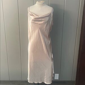 Bebe Slip Dress Beige Satin Elegant Romantic Sensual Minimalist Quiet Luxury